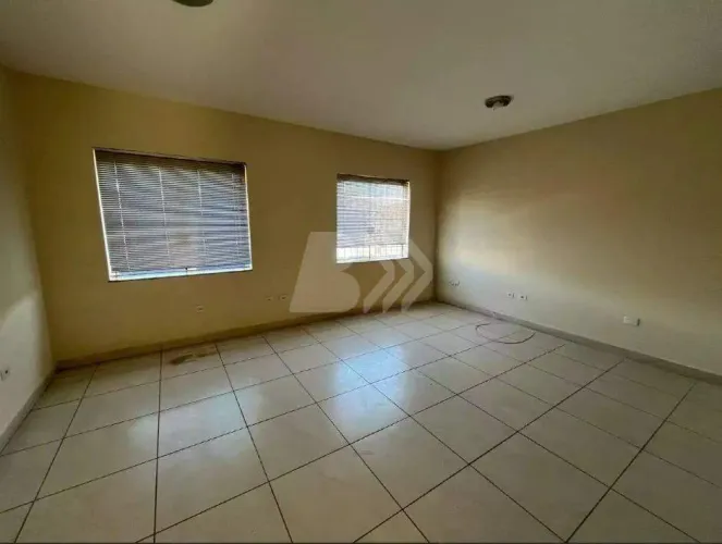Casa comercial para alugar no bairro Cidade Alta em Piracicaba