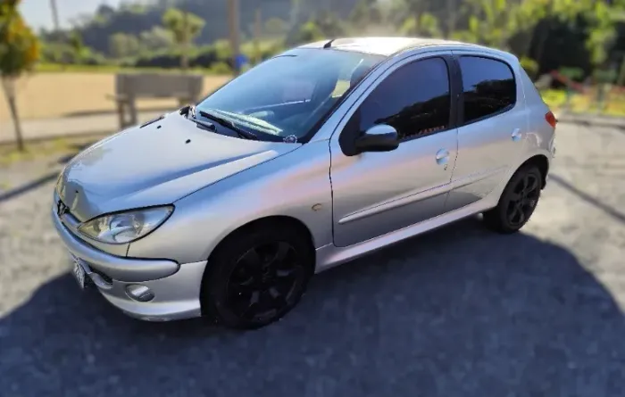 Peugeot 206 Feline 1.4/ 1.4 Flex 8V 5P 2006