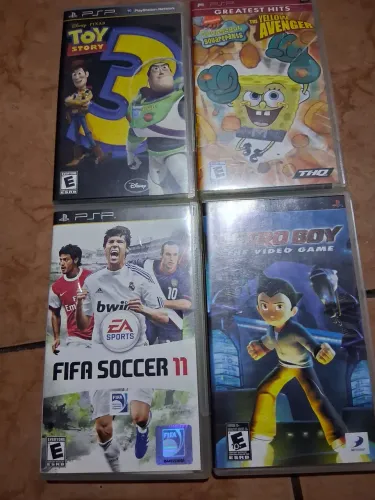 Jogos PSP cada jogo 65 reais