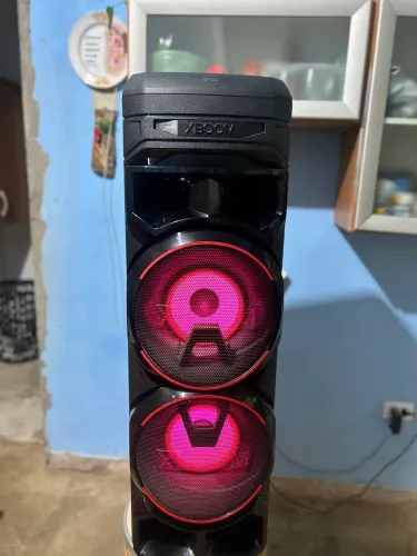 CAIXA DE SOM LG NOVO 