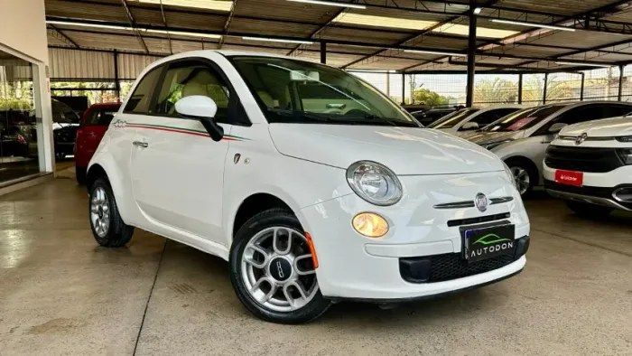 Fiat 500 Cult 1.4 Flex 8V EVO Dualogic 2012