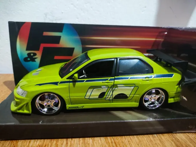 Miniatura Mitsubishi Lancer velozes e furiosos Escala 1:24 Jada toys Novo 