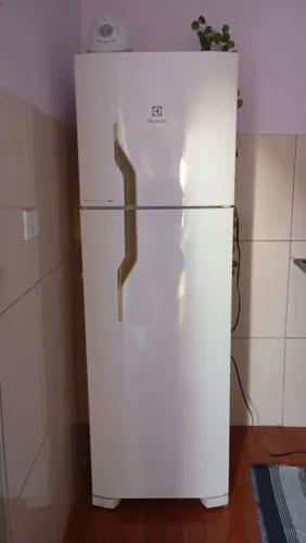Geladeira Eletrolux 