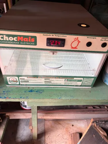 Chocadeira 104 ovos