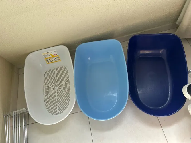 Caixa de areia grande para gatos