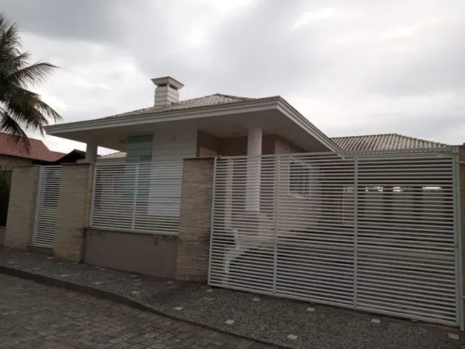 Casa TIMBÓ - SC