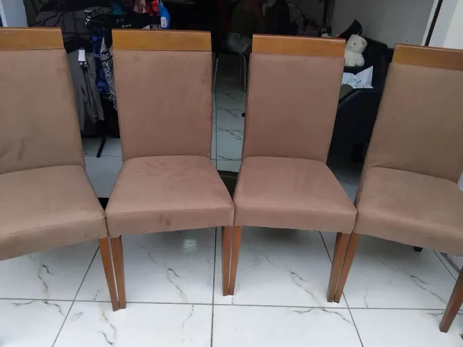 Cadeiras acolchoadas ( aceita cartão )
