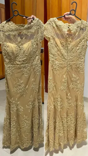 Vendo vestido de festa