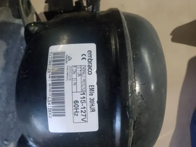 Motor de refrigeração geladeira Consul 