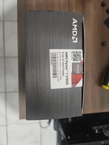 AMD Ryzen 5700X 8 Core, 16 Threads - Zen3 - Seminovo