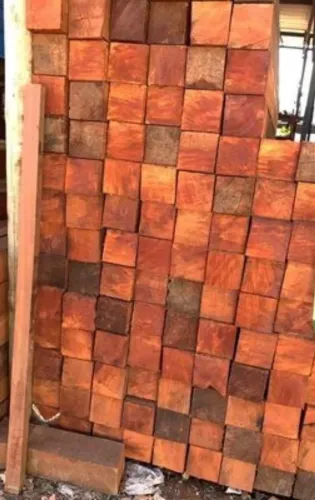 Toco 13x13 angelim vermelho bruto