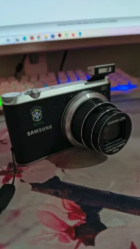 Câmera digital Samsung WB350F 16 mega pixel(leia a descrição)