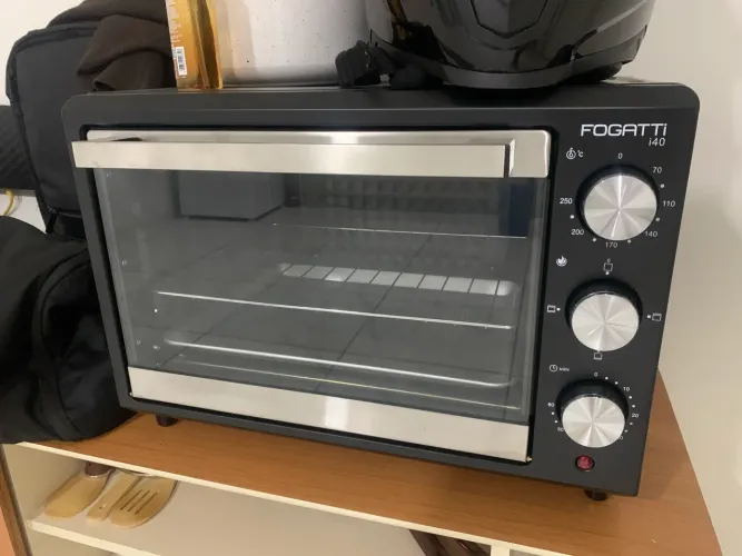 Forno elétrico 40 L novo ( o valor já está pela metade do que comprei )