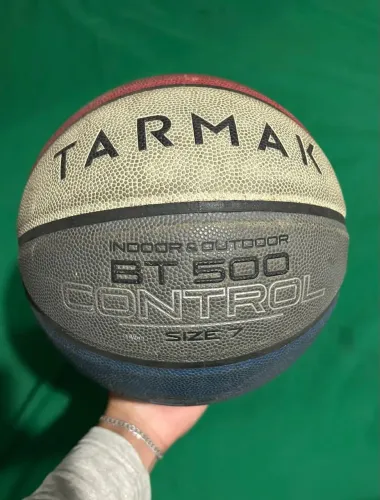 Bola de basquete TARMAK