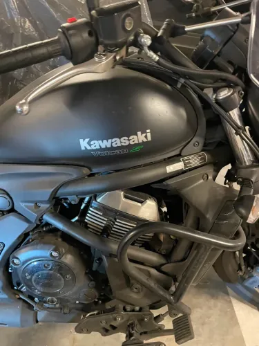 Kawasaki Vulcan S 650 - Único Dono | Impecável + Baús Laterais e Traseiro