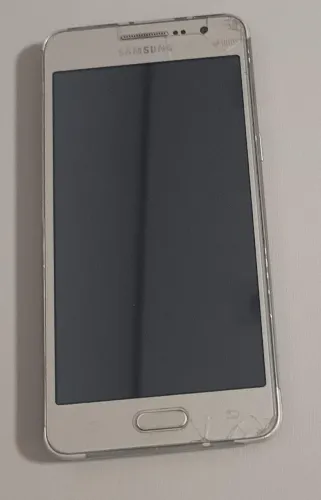 Celular Samsung (não funciona)