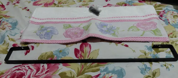 Suporte toalha banheiro