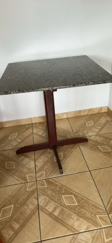 Mesa para cozinha/ Área 