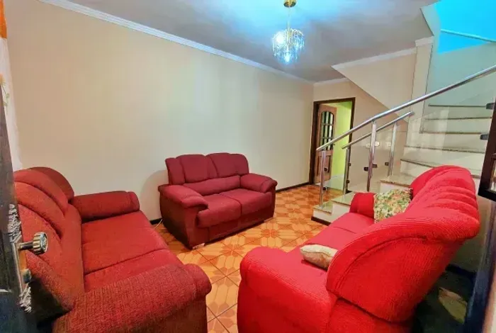 Ótimo Sobrado à venda no Bairro do Jardim Santa Fé (Zona Oeste) na Rua Honorato Pereira