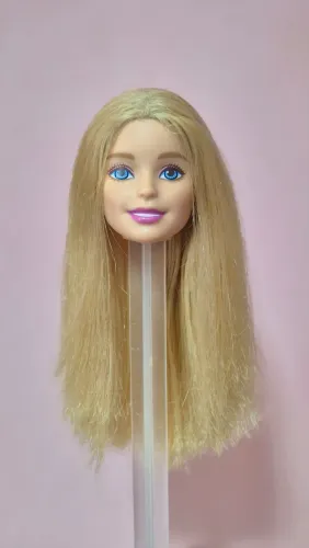 Cabeça barbie para reposiçao ou customização
