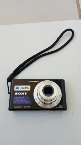 Câmera Sony Cyber Shot 14.1 Megapixels Novinha !!!