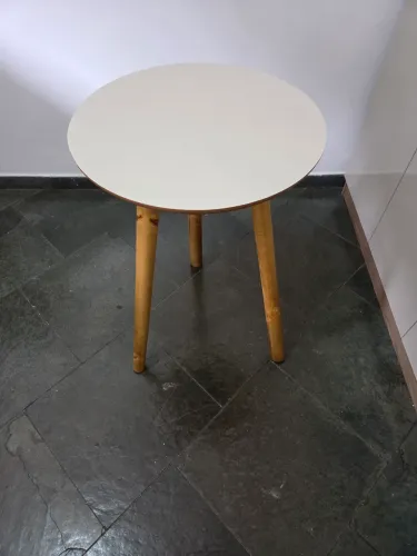 Mesinha decorativa