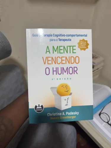 Livro novo ?A mente vencendo o humor? 