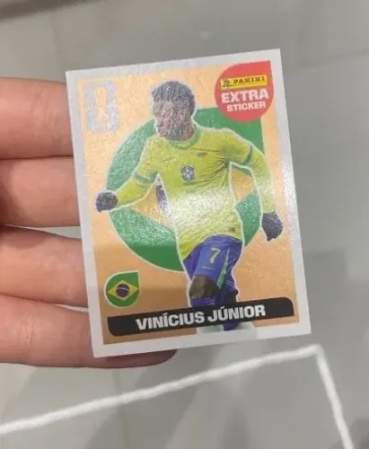 Figurinha legend Vinicios Júnior ouro 