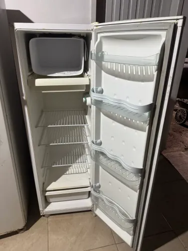 Geladeira usada