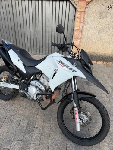 VENDO XRE - ABS - 2018 RARIDADE