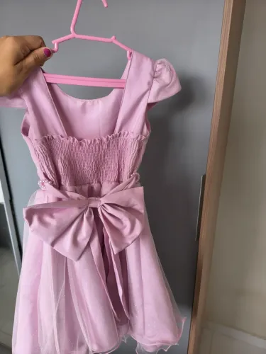Vendo Lindo Vestido Infantil de Festa / Princesa tam 5.