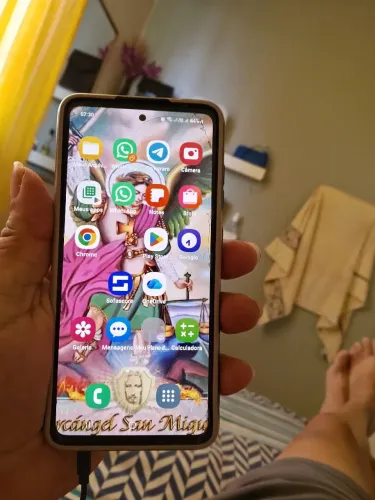 SAMSUNG A 52