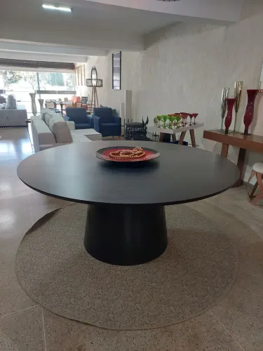 Mesa Cone Diâmetro 1,80 Cor- Preto ( Última peça)