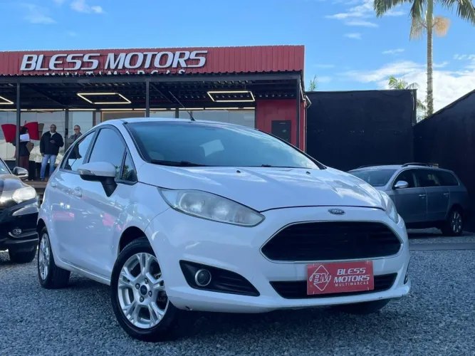 Ford Fiesta 1.6 16V Flex Mec. 5P 2015
