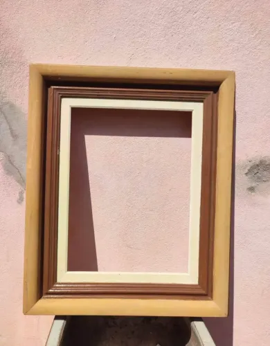 Moldura vintage madeira