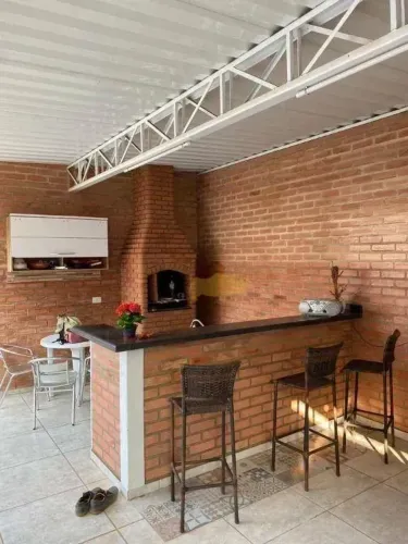 Casa com 2 dormitórios à venda, 171 m² por R$ 600.000,00 - Jardim dos Ipês - Ipeúna/SP