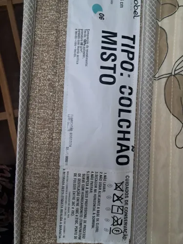 Colchão de solteiro D33 one side - Semi-novo