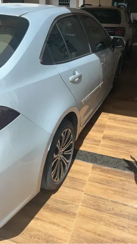 Toyota Corolla Altis Prem. Hybrid 1.8 Flex AUT 2020