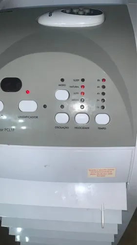 Climatizador de Ar Philco com Controle Remoto