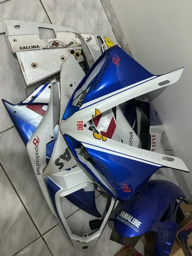 Yamaha R1 ano 09 a 12 kit carenagem 