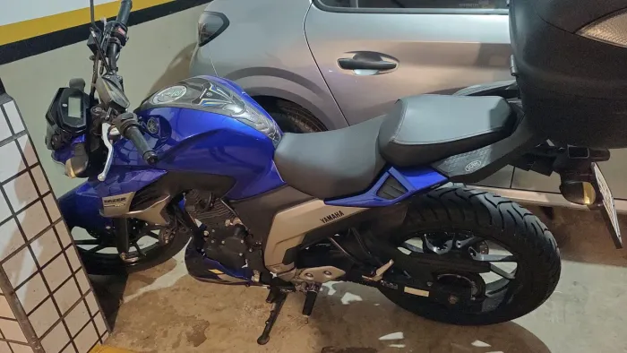 Vendo moto Fazer 250cc, 2019