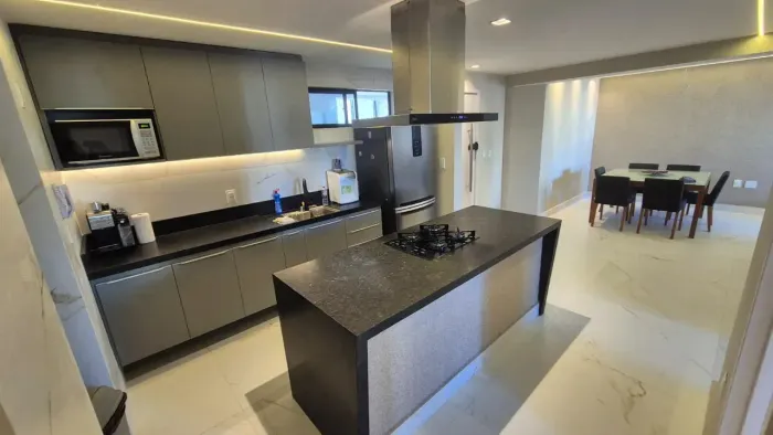 APARTAMENTO À VENDA EM MANAIRA MOBILIADO