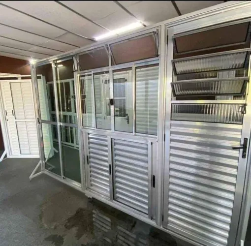 PORTAS E JANELAS DE ALUMÍNIO - BRILHANTE - A PARTIR DE R$84