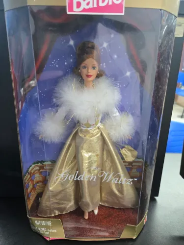 Mattel 1998 Golden Waltz Barbie