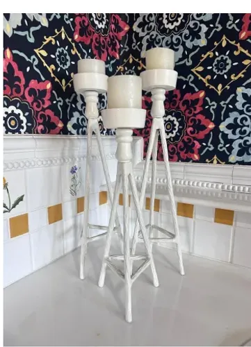 Castiçais - R$ 150,00 ( O trio)