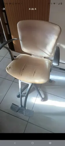 Cadeira de salão reclinável inox 400.00
