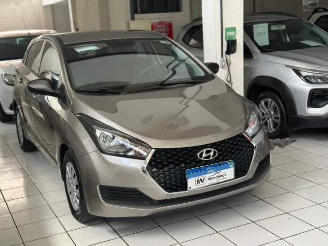 Hyundai HB20 Unique 1.0 Flex 12V Mec. 2019