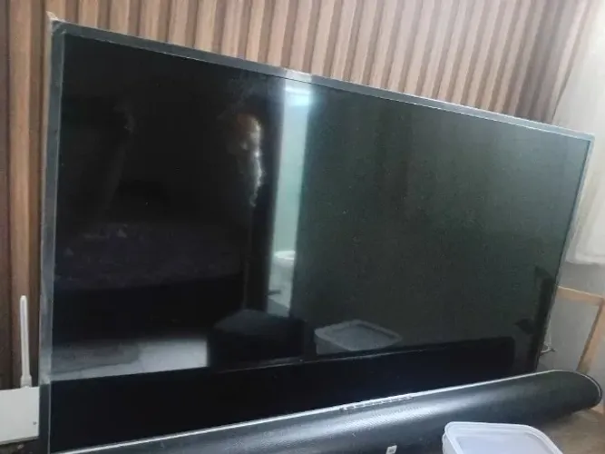 Tv LG 43" (Conserto ou retirada de peças)