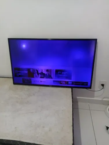 TV Samsung Smart LED 40" UN40MU6100G - Funciona normalmente, porém com defeito na imagem