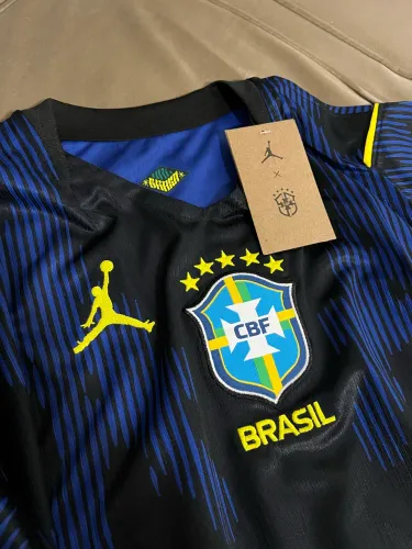 Camiseta Brasil 2026 Azul Jordan